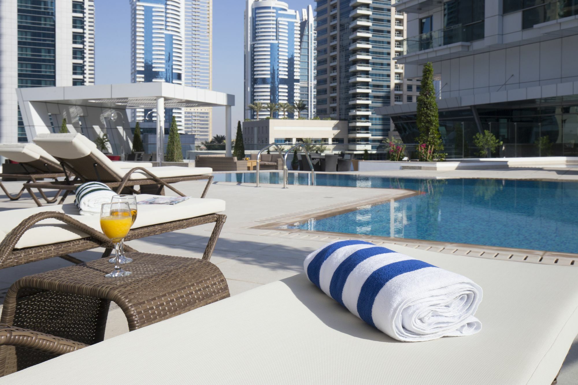 La Verda Suites And Villas Dubai Marina Eksteriør bilde